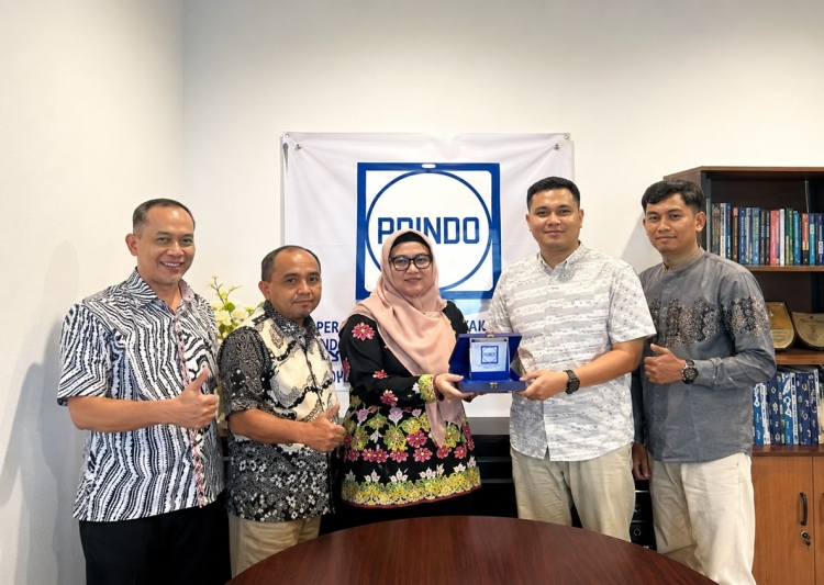 Menerima Kunjungan Harian Bisnis Indonesia